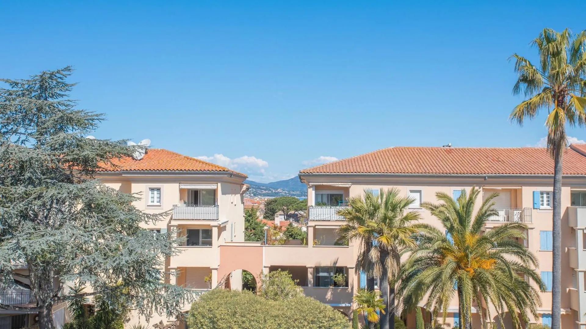 3 Bdr Apt - Clos Sainte Anne 0*, Saint-Tropez France